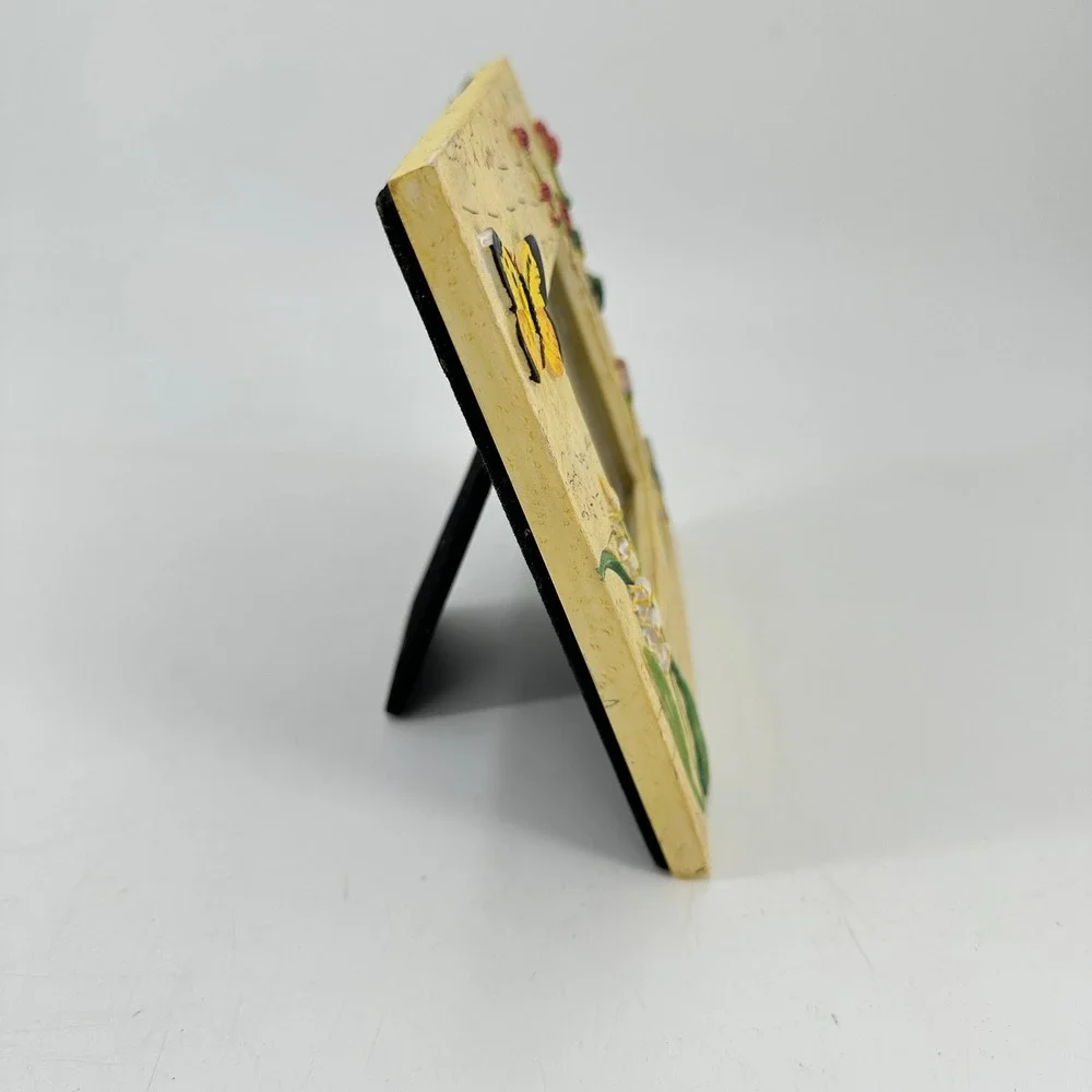 Vintage Style Butterfly‎ Botanical Resin Picture Frame Yellow 3D Floral 3x3